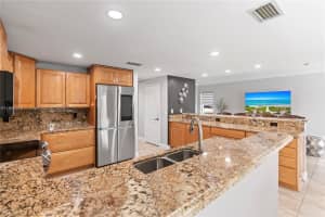 19410 Nw 6th St Pembroke Pines, FL 33029 - MLS#A11847673