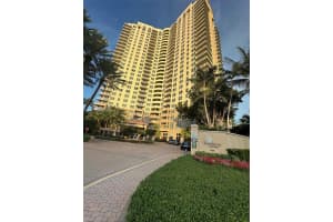 19501 W Country Club Dr APT 1712, Aventura, FL 33180, - MLS#A11847674