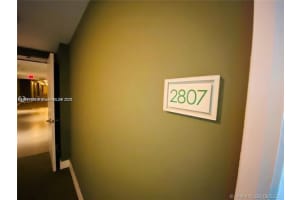 90 SW 3rd St 2807, Miami, FL 33130 - MLS#A11847681