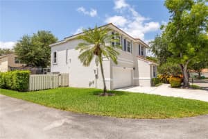 14972 Sw 50th Ct Davie, FL 33331 - MLS#A11847701