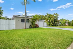 3246 Pierce St Hollywood, FL 33021 - MLS#A11847744