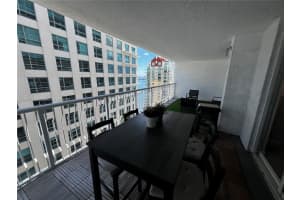 1200 Brickell Bay Dr 3414, Miami, FL 33131 - MLS#A11847748