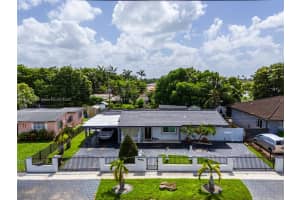 6975 W 10th Ct Hialeah, FL 33014 - MLS#A11847753