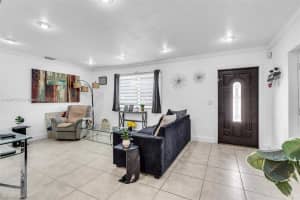6975 W 10th Ct Hialeah, FL 33014 - MLS#A11847753