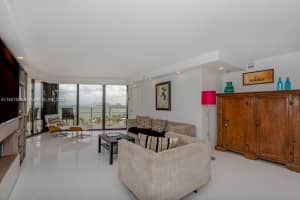 4000 Towerside Ter 1704 Miami, FL 33138 - MLS#A11847855