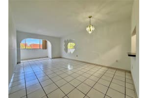 1555 W 44th Pl 327, Hialeah