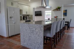 10120 Nicaragua Dr Cutler Bay, FL 33189 - MLS#A11847890