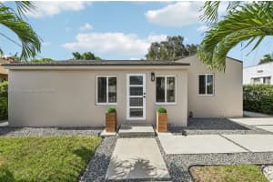 1361 Nw 55th St, Miami
