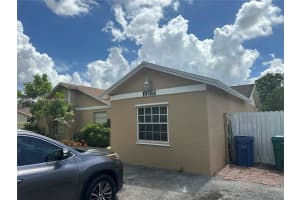 19551 Nw 57th Pl Hialeah, FL 33015 - MLS#A11847940