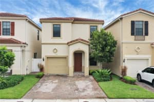 673 Ne 191st St, Miami