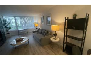 1500 Bay Rd 454s, Miami Beach