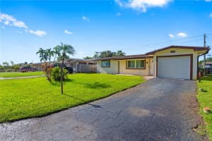 8560 NW 16th St, Pembroke Pines, FL 33024, Sold 08/29/25