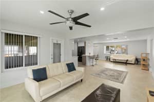 8560 NW 16th St, Pembroke Pines, FL 33024, Sold 08/29/25