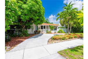 32 Hammond Dr Miami Springs, FL 33166 - MLS#A11847985