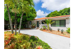 32 Hammond Dr Miami Springs, FL 33166 - MLS#A11847985