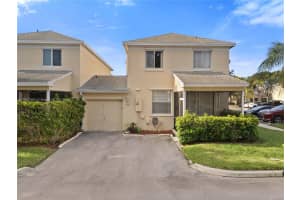 11001 Sea Hibiscus Ln, Tamarac