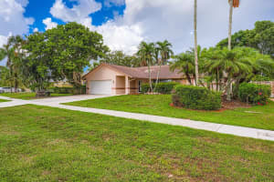 836 Blueberry Dr Wellington, FL 33414 - MLS#A11847997