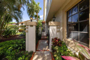 7737 La Mirada Dr, Boca Raton, FL 33433 - MLS#A11848025