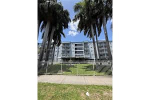 1655 W 44th Pl, Hialeah, FL 33012, Sold 08/22/25