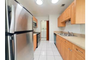 2842 NW 55th Ave 2C, Lauderhill, FL 33313 - MLS#A11848033