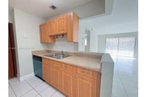 2842 NW 55th Ave 2C, Lauderhill, FL 33313 - MLS#A11848033
