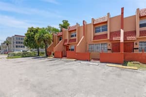 4045 Nw 19th St 4045, Lauderhill