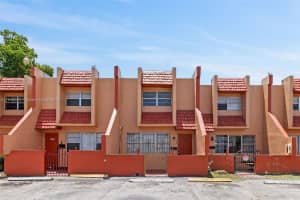 4045 Nw 19th St 4045 Lauderhill, FL 33313 - MLS#A11848074