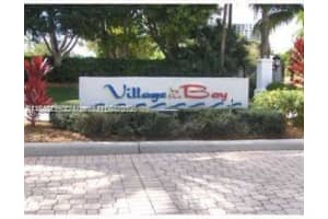 3245 Ne 184th St 13111, Aventura