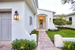 2015 Country Club Prado, Coral Gables, FL 33134 - MLS#A11848172