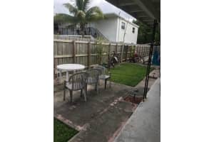 1021 Ne 17th Ave 2 Fort Lauderdale, FL 33304 - MLS#A11848204