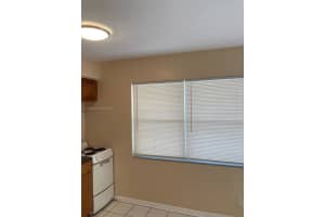 1021 Ne 17th Ave 2 Fort Lauderdale, FL 33304 - MLS#A11848204