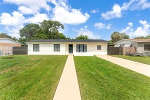 15404 Sw 104th Ave, Miami