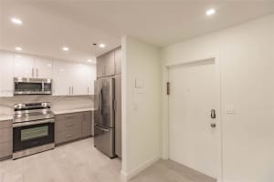 4100 N 58th Ave 208 Hollywood, FL 33021 - MLS#A11848253