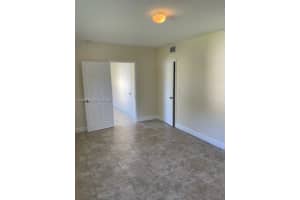 429 Nw 83rd St 429, Miami