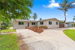 4580 SW 34th Ter, Dania Beach, FL 33312 Sold 09/19/25