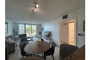 1155 Brickell Bay Dr APT 307, Miami, FL 33131, - MLS#A11848354