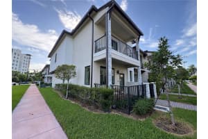 4516 Nw 83rd Path 4516 Doral, FL 33166 - MLS#A11848364