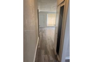 952 Nw 24th Ave Fort Lauderdale, FL 33311 - MLS#A11848382