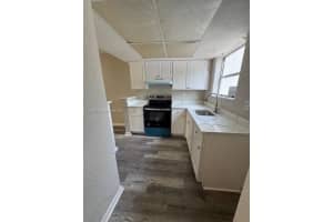 952 Nw 24th Ave Fort Lauderdale, FL 33311 - MLS#A11848382