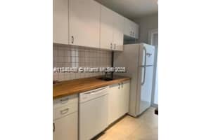 1231 Pennsylvania Ave 2 Miami Beach, FL 33139 - MLS#A11848406