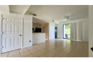 2000 Freeport Ln 4107, Riviera Beach, FL 33404 - MLS#A11848415