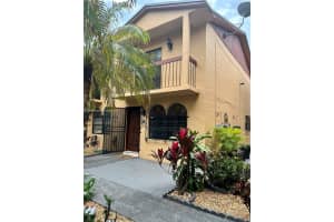 918 SW 7th Ave, Miami, FL 33130, Sold 08/06/25