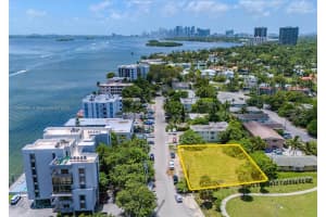 7880 Ne Bayshore Ct Miami, FL 33138 - MLS#A11848496