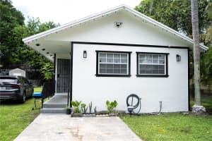 2160 Nw 45th St Miami, FL 33142 - MLS#A11848503