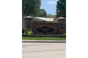 8566 Nw 12th St D172, Plantation