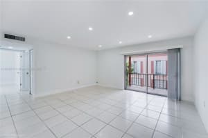 7160 Fairway Dr J16 Miami Lakes, FL 33014 - MLS#A11848517