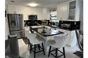 13315 SW 61st St, Miami, FL 33183 - MLS#A11848542