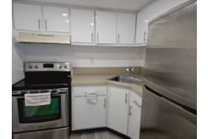 4550 Nw 9th St 709e Miami, FL 33126 - MLS#A11848553