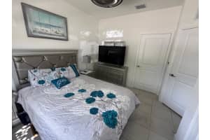 18236 Sw 148th Rd, Miami