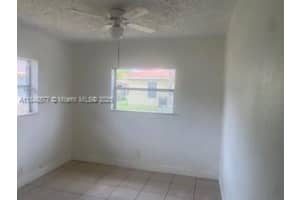 2561 Nw 14th Ct Fort Lauderdale, FL 33311 - MLS#A11848577